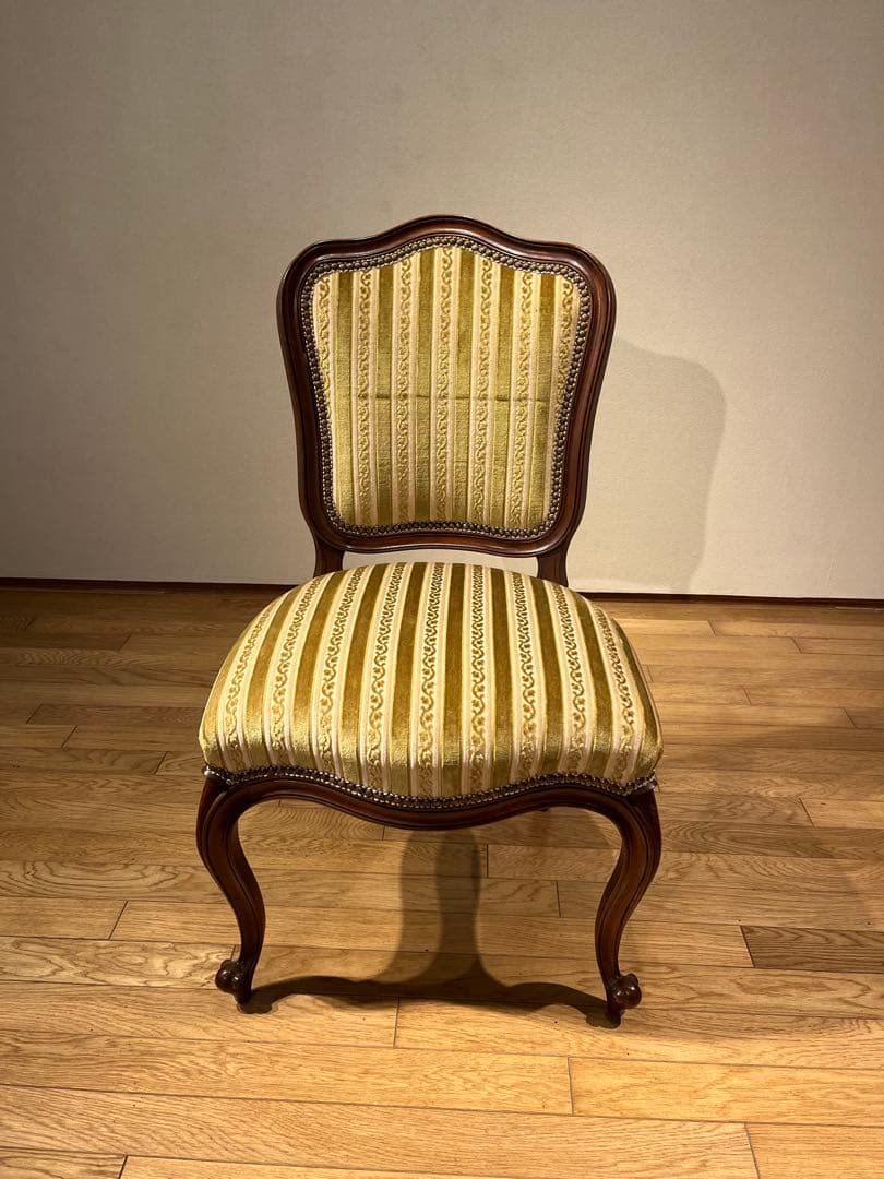 ①ViViVDREXEL HERITAGE(ドレクセルヘリテイジ) チェア