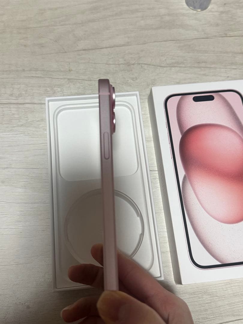 iPhone15Plus 256GB ピンク