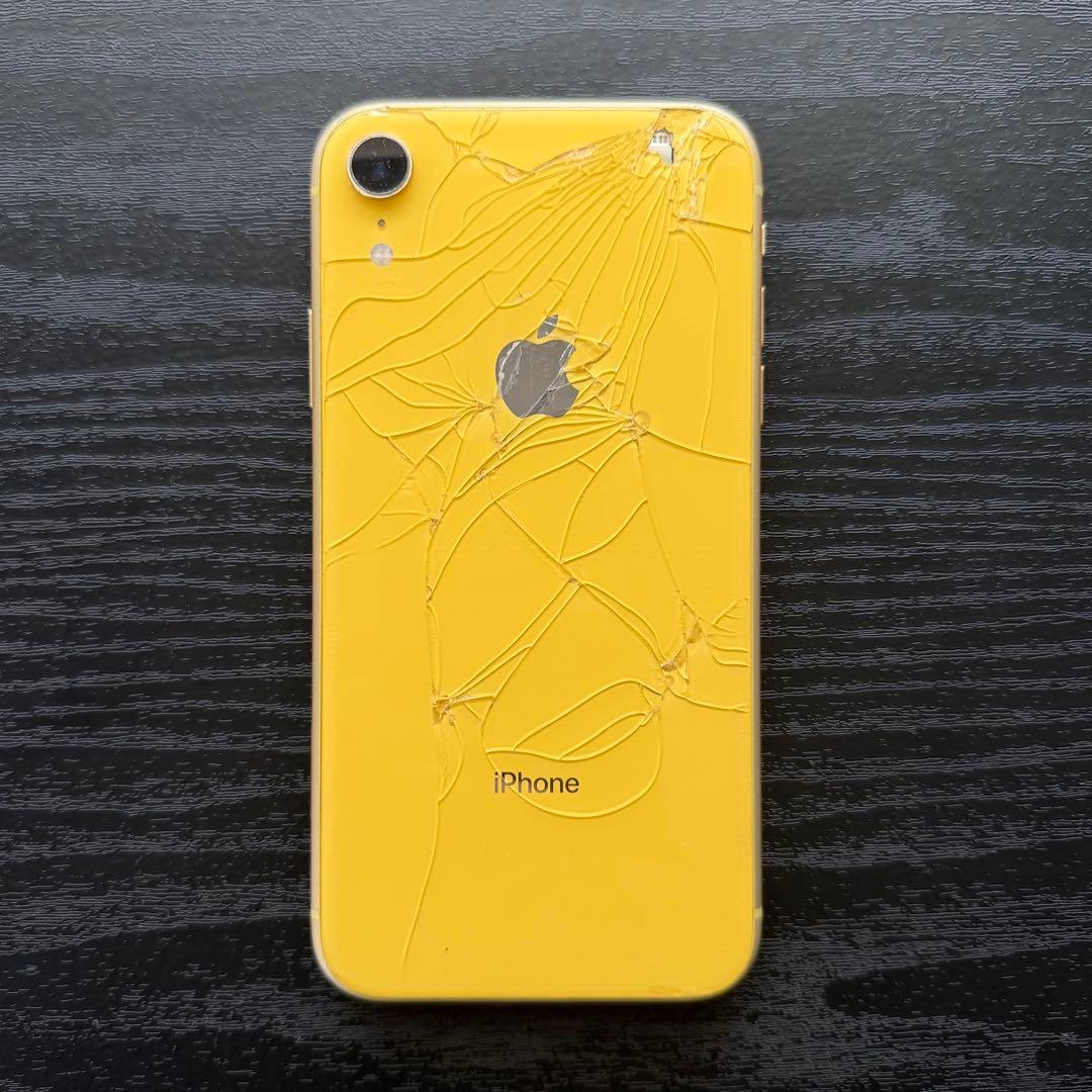 iPhone XR 128GB イエロー 背面割れあり 動作確認済み