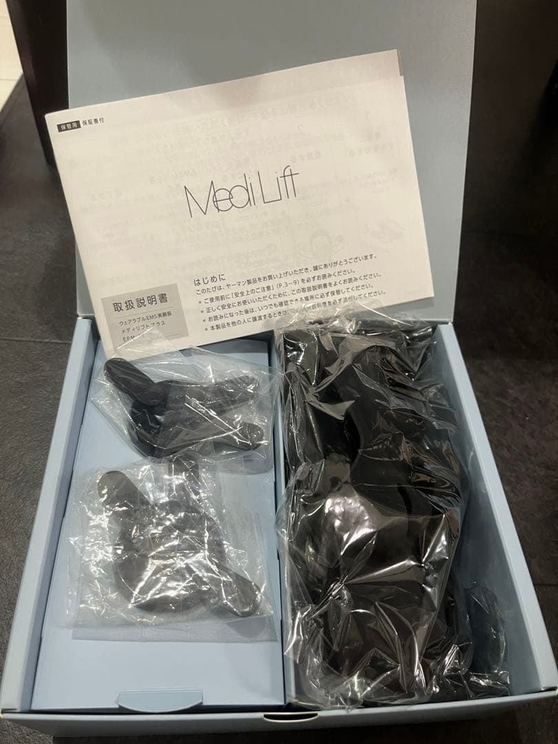 YAMAN Medi Lift プラス　フェイスリフト美容器