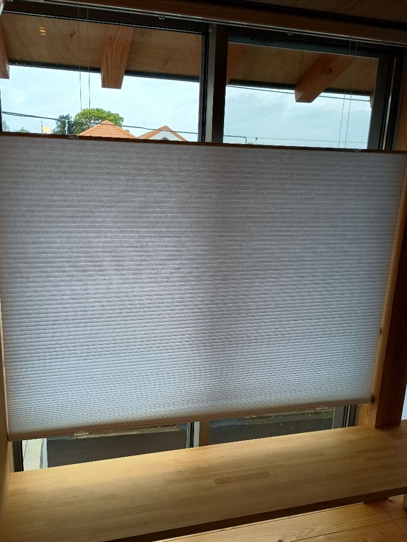 tuissコードレストップダウンハニカムシェード/幅1605mm×高1775mm