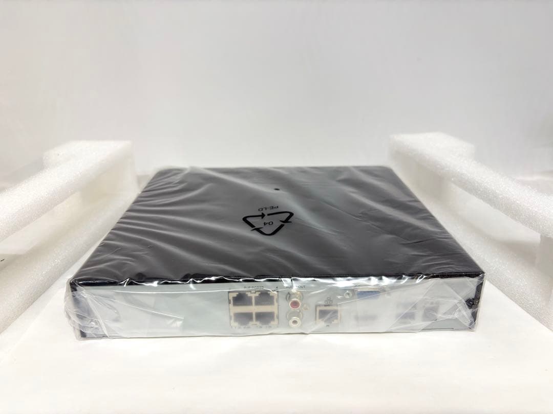 ①DXアンテナ ドーム型ネットワークカメラ ＆ 4ch対応レコーダー