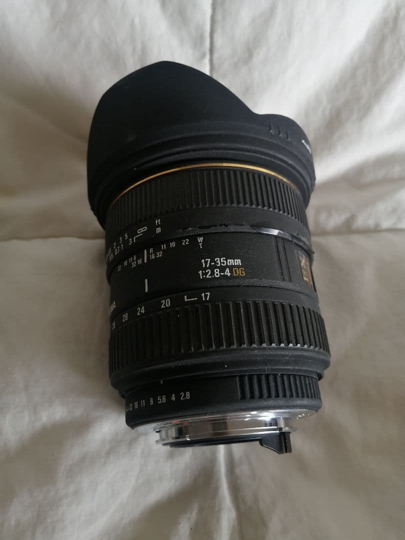 SIGMA EX広角ズームレンズ17〜35mm　美品　F2.8－4
