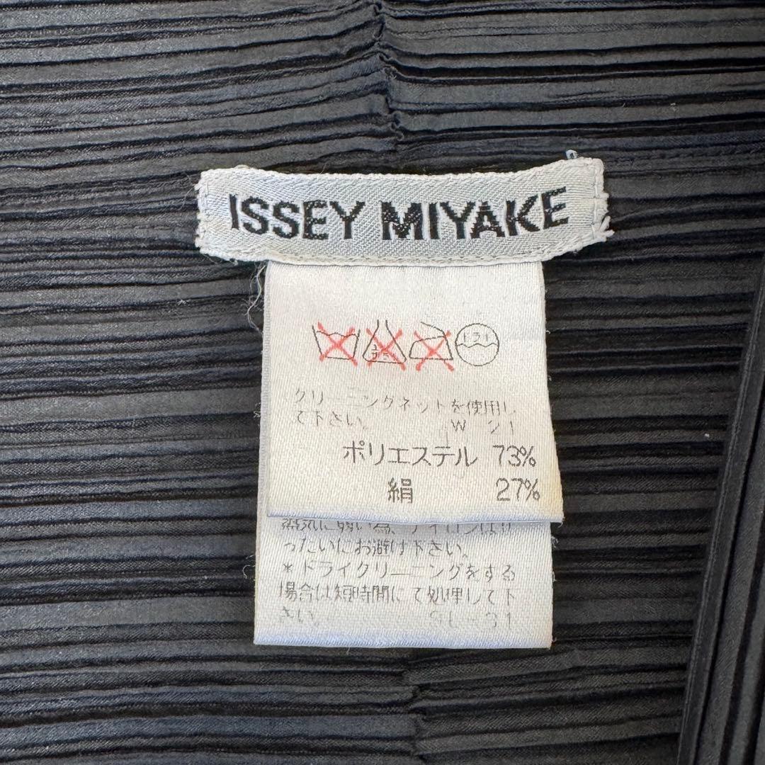 ISSEY MIYAKE 変形　ボレロ　ブラック　プリーツ　長袖　シルク