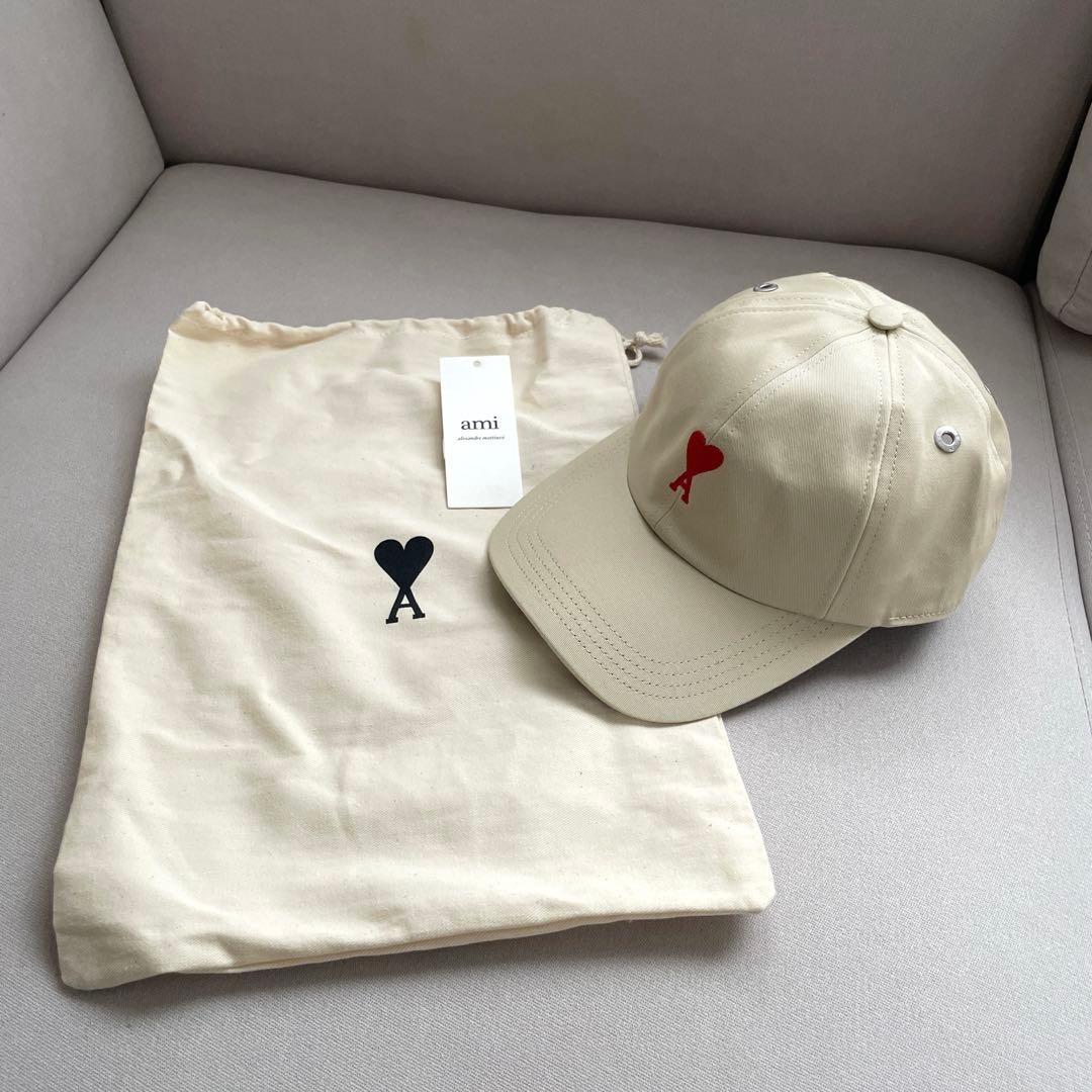 【美品】AMI PARISベージュ キャップ