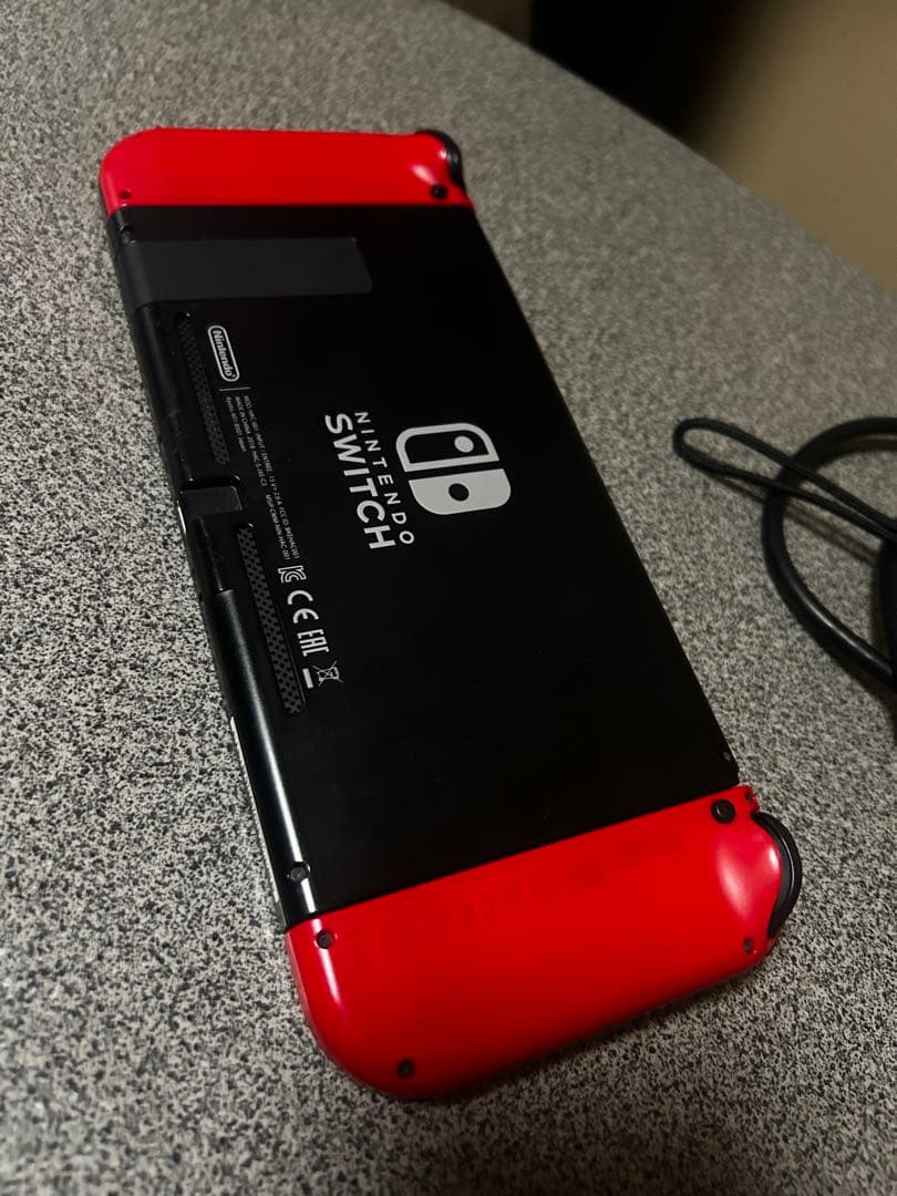 【キャリングケース付】Nintendo Switch 本体 レッド【箱なし】