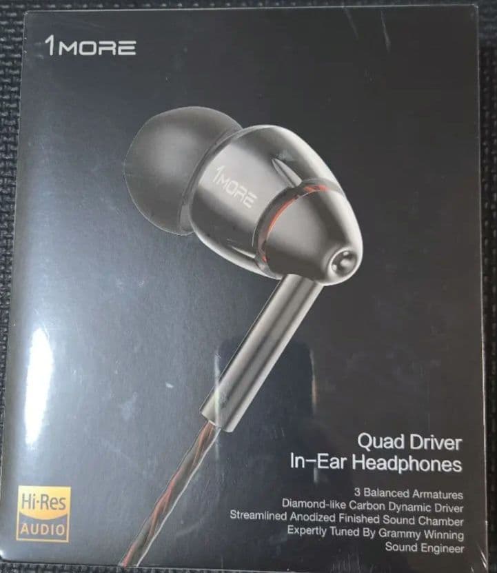 【匿名配送、送料込】新品 イヤフォンE1010 グレー 1MORE クワッド