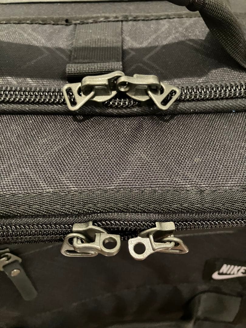 NIKE キャリーバック　78L