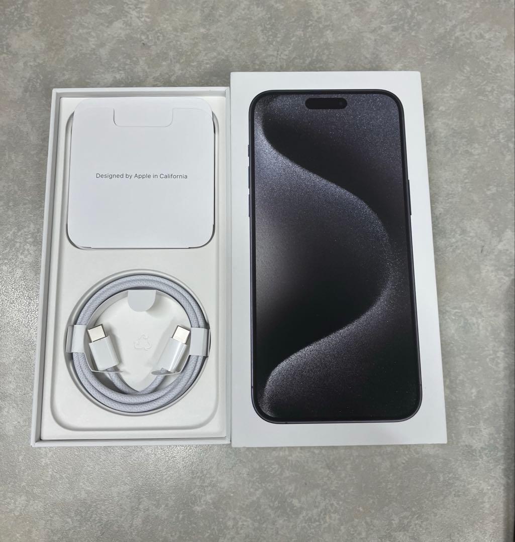 iPhone 15 Pro Max 1TB ブラックチタニウムMU6Y3J/A