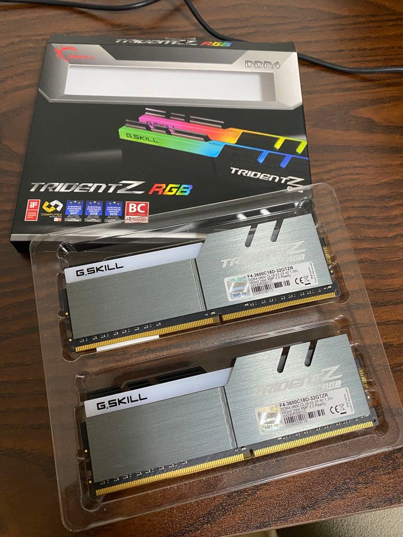 メモリー G.Skill TridentZ 32gb