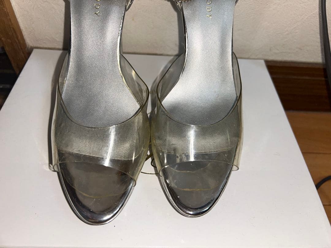 【BBJ公式】ベストボディジャパンヒール シルバー 24cm アンクルバンド付き