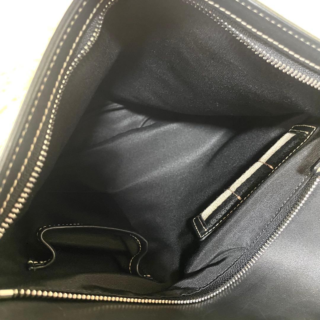 COACH コーチ　ショルダーバッグ　レザー　ブラック　黒　斜め掛け