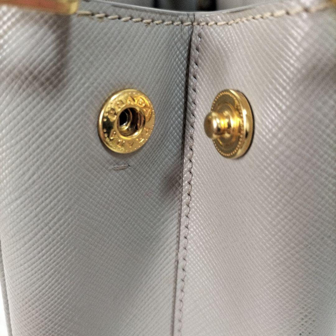 PRADA　プラダ　サフィアーノ　POMICE　ハンドバッグ