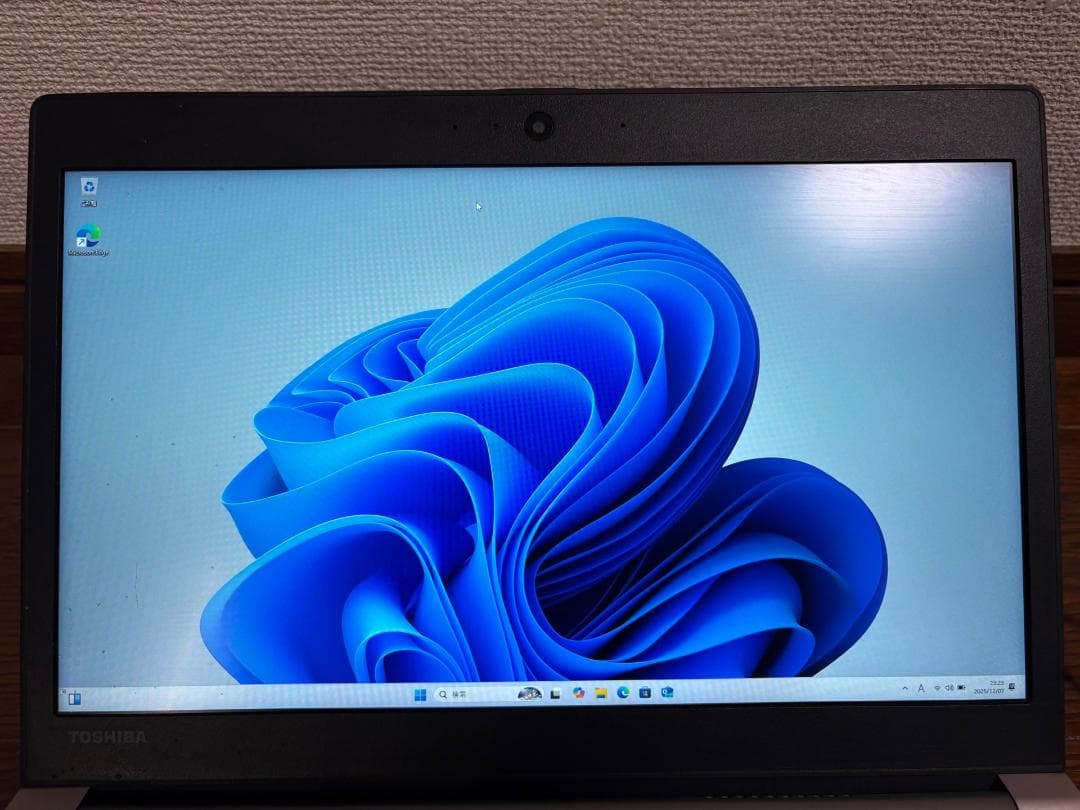 軽量薄型 東芝 dynabook RZ63/NS 第8世代 i5 Win11