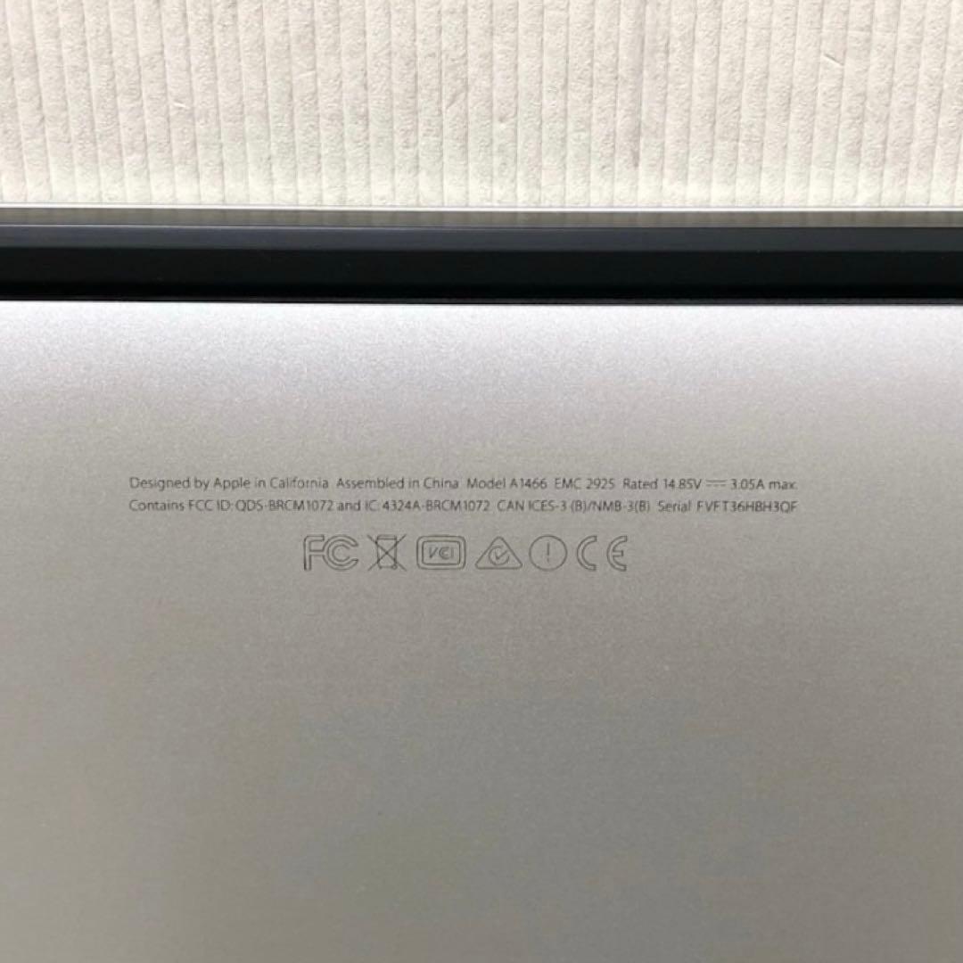 MacBook本体 Apple MacBook Air 13inch Early 2015