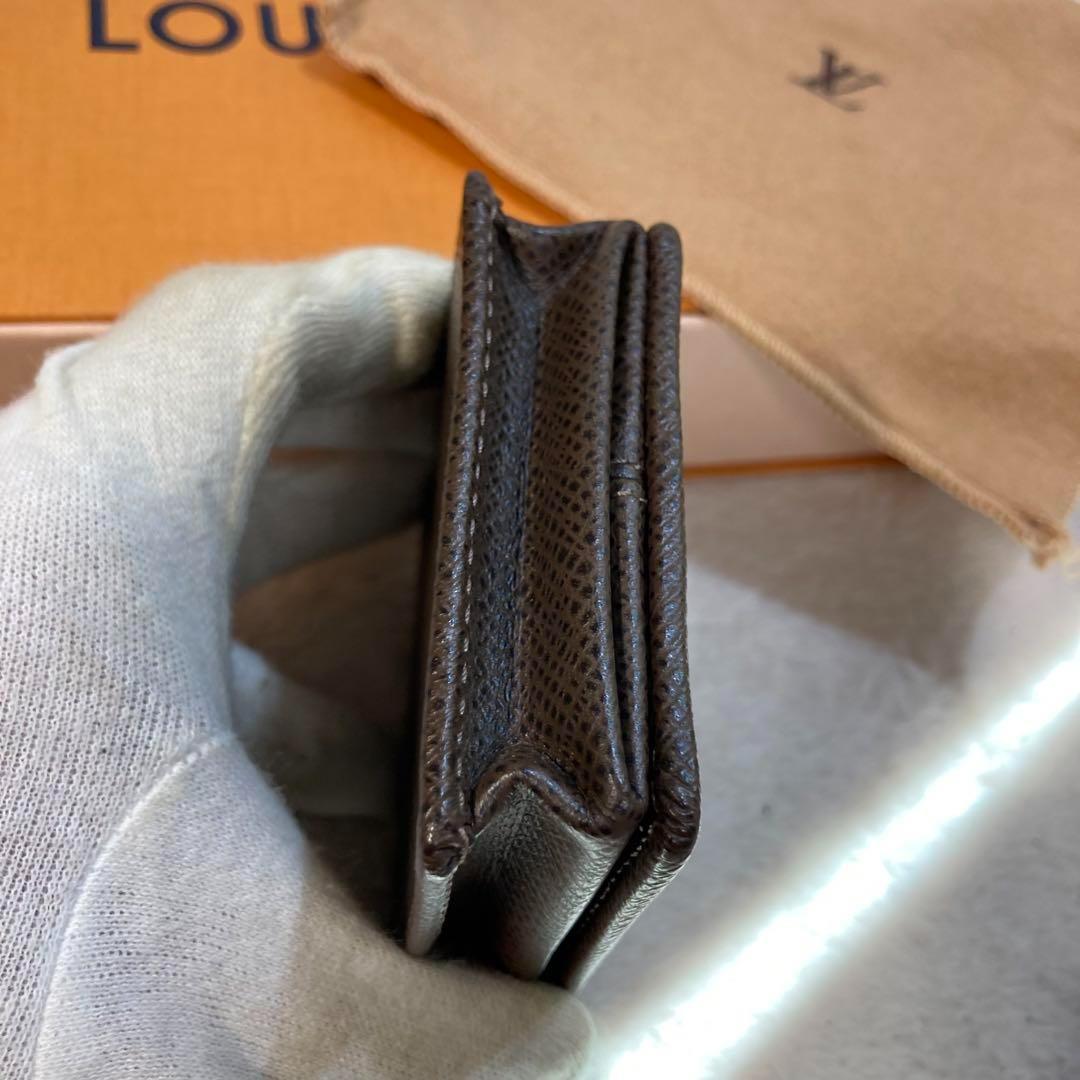 ！新品！　ルイヴィトン　タイガ　ケース