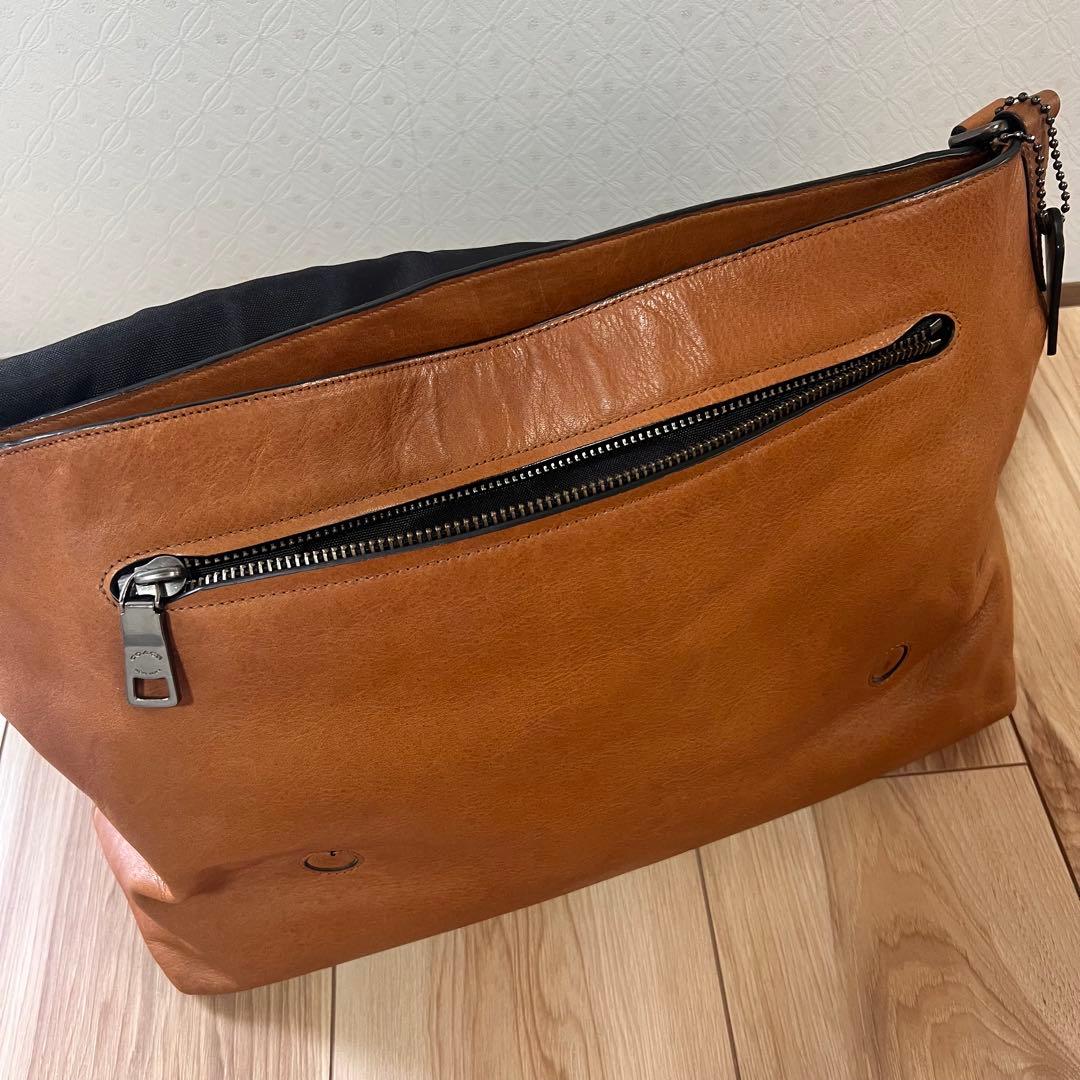COACH コーチ レザーショルダーバッグ　A4 キャメルブラウン