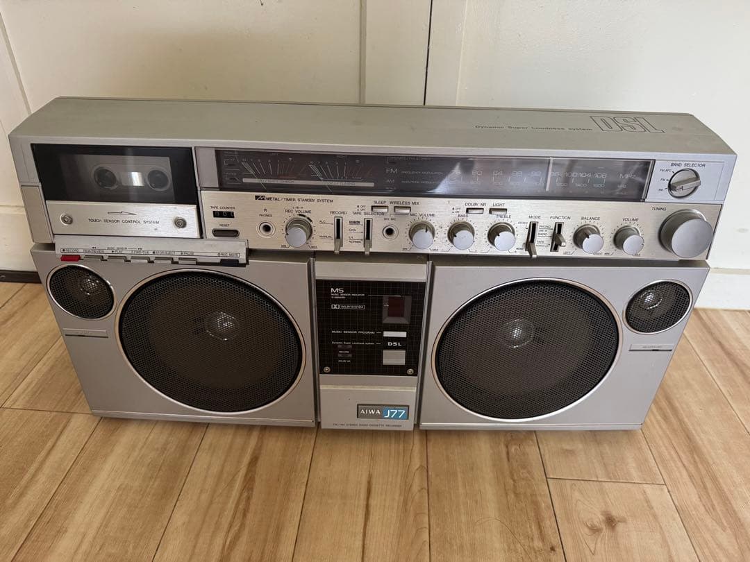 Aiwa J77 ラジカセ シルバー