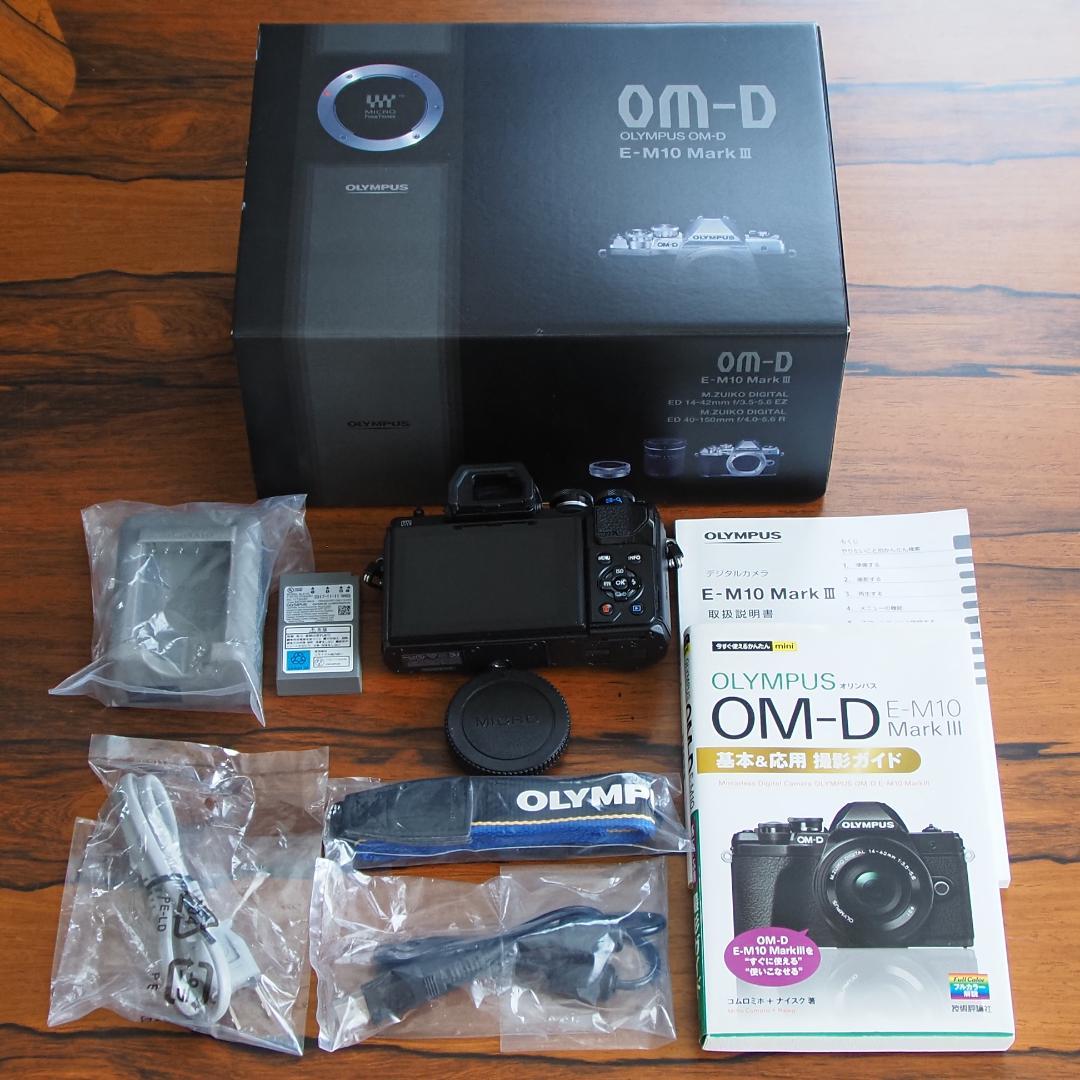 yumiOLYMPUS OM-D E-M10 MarkIII ボディー