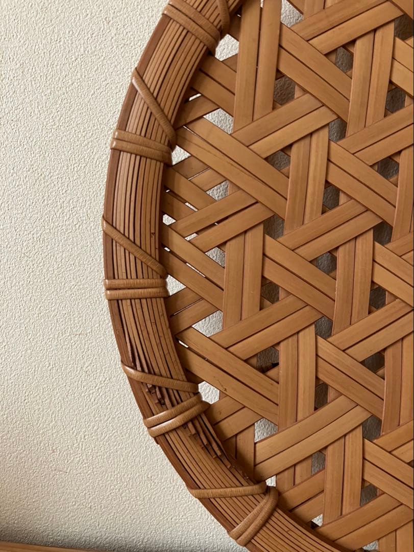 竹工芸閑　飯島正章さん　亀甲編み盛り皿