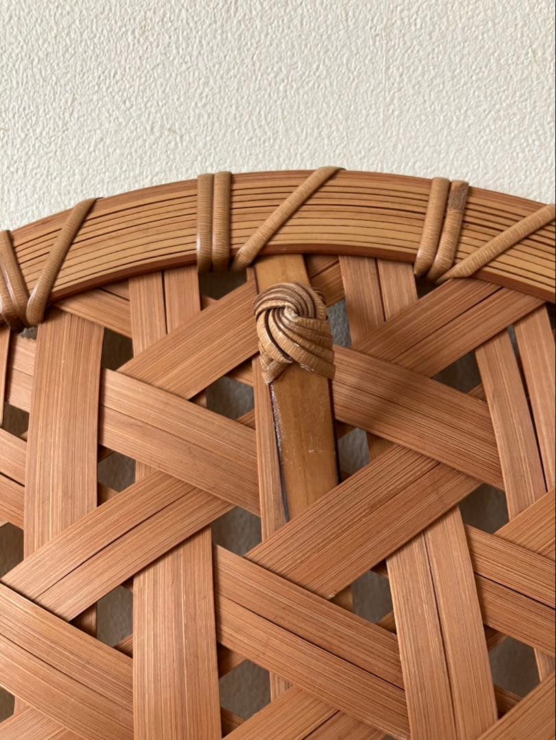 竹工芸閑　飯島正章さん　亀甲編み盛り皿