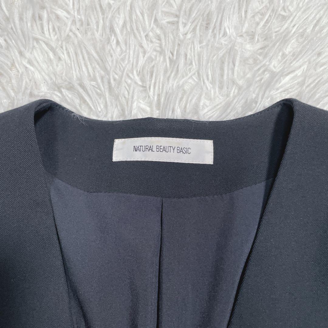 ナチュラルビューティベーシック　ノーカラー　セットアップ　スーツ　ネイビー　M