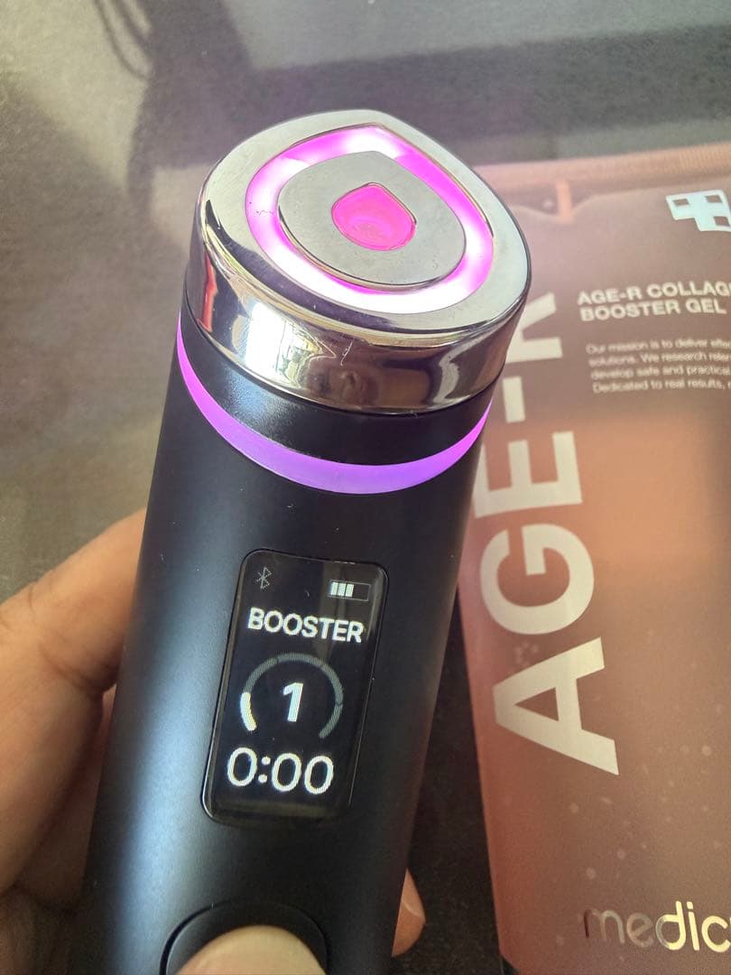 medicube AGE-R BOOSTER PRO 美顔器