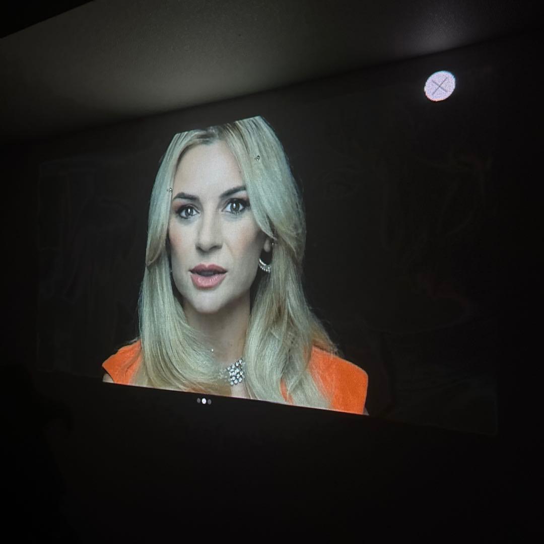 NEBULA Android TVプロジェクター