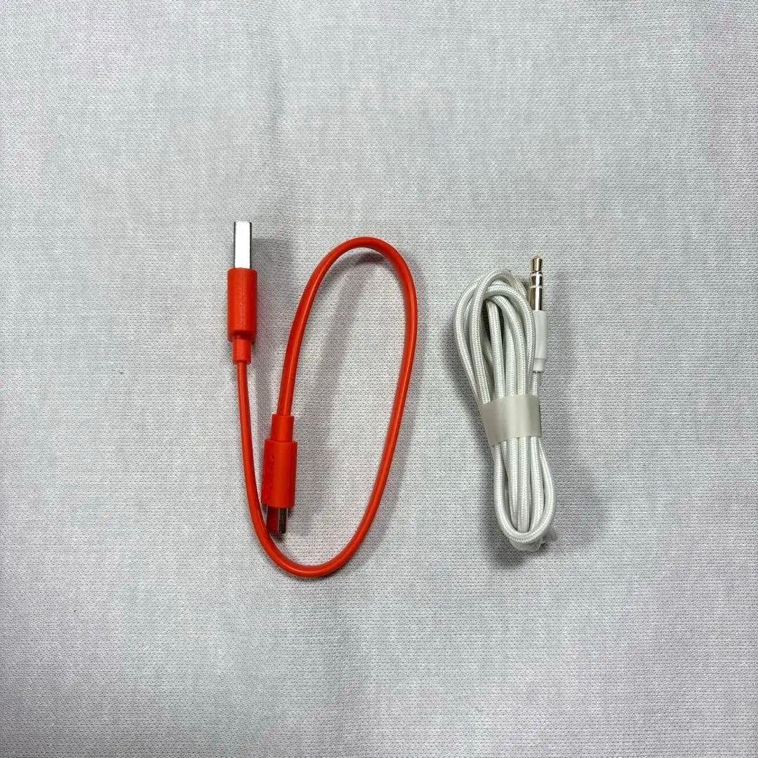 g*n様 【最終値下げ】JBL LIVE 770 NC ホワイト ワイヤレスヘッ