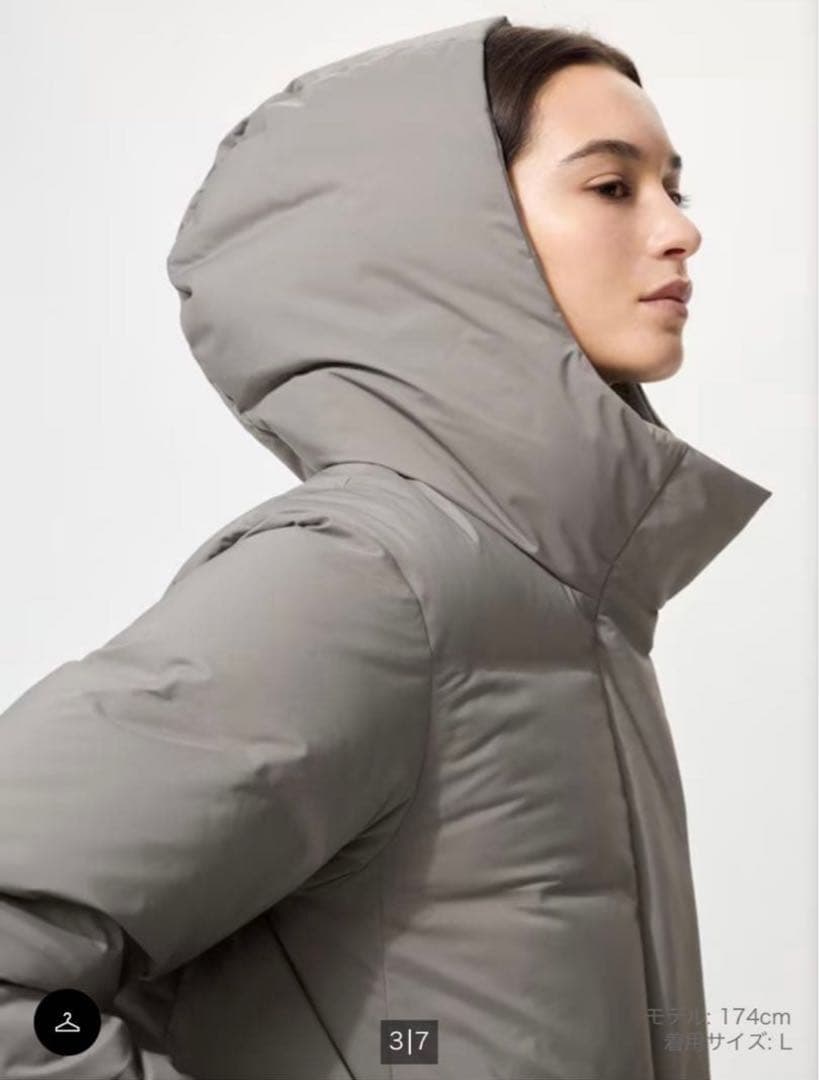 ユニクロ　シームレスダウンショートコートM