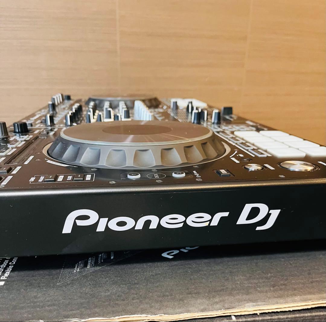 Pioneer DJ DDJ-AZ コントローラー + Decksaverカバー
