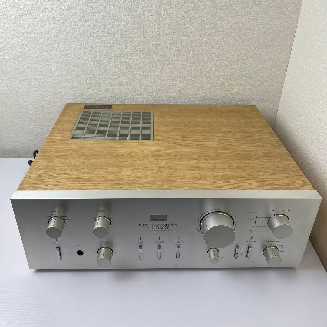 ジャンク　Sansui AU-D607F プリメインアンプ