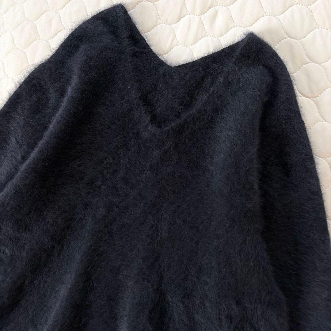 【極美品】BEARDSLEY ファーニットフレアプルオーバー　ニット　ブラック