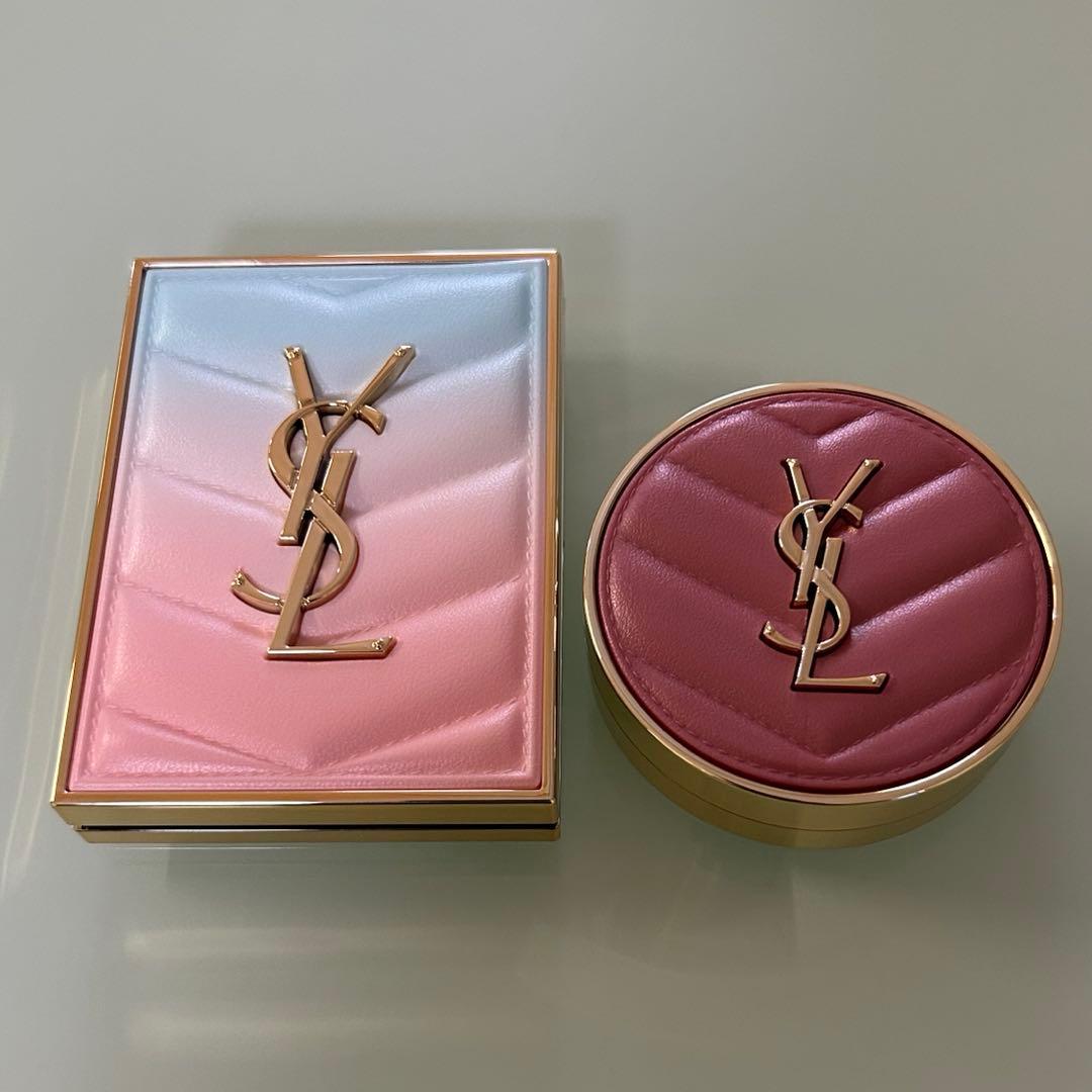 イブサンローラン 2025 メイクミーブラッシュ44 クチュールミニクラッチ