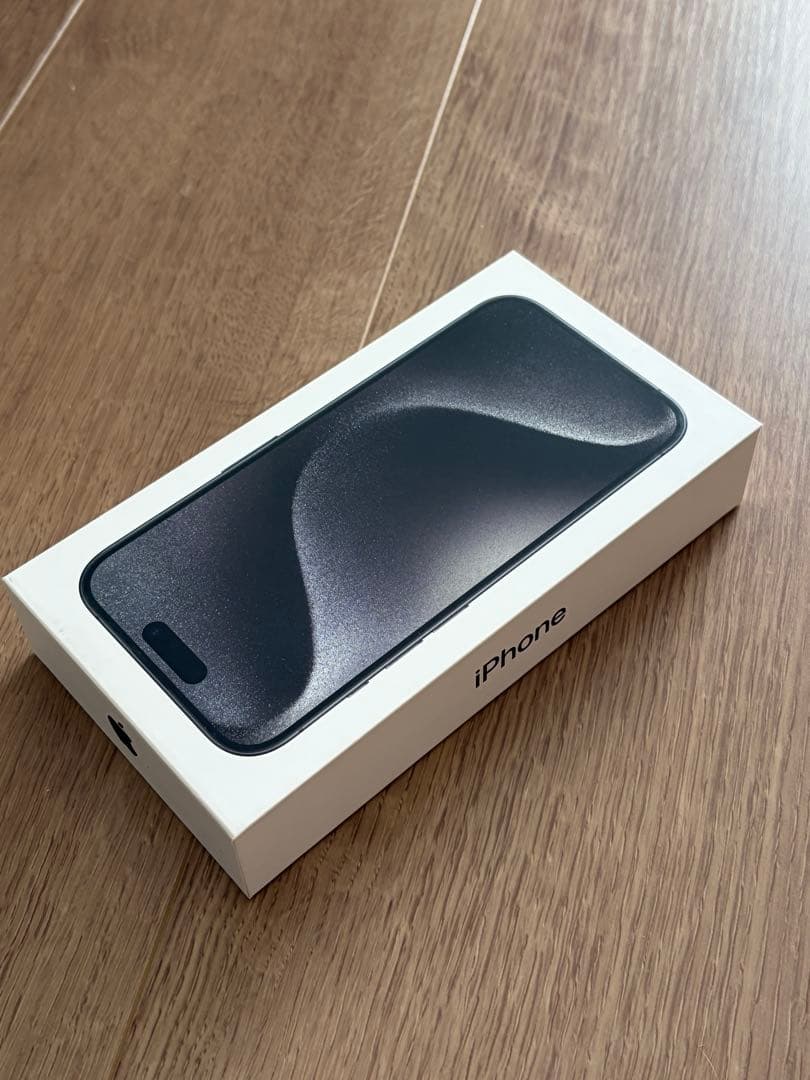 【傷なし超美品】Apple iPhone 15 Pro 256GB SIMフリー