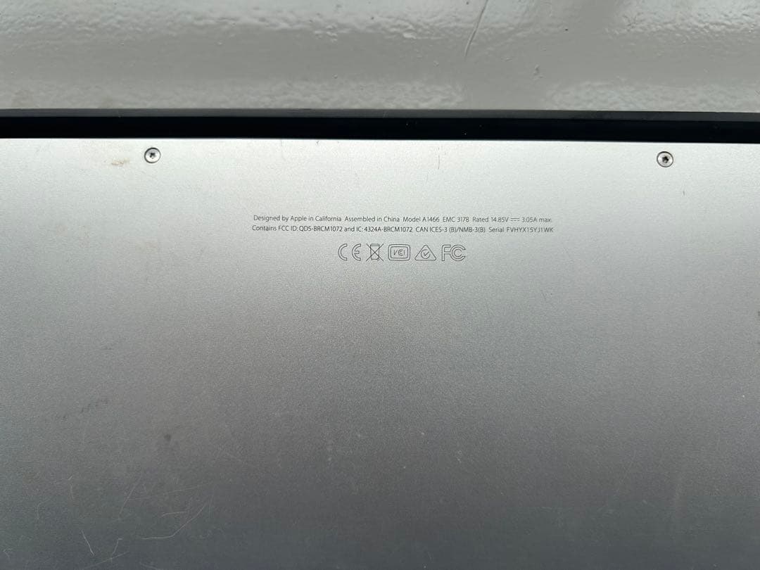 Apple MacBook Air(13-inch,2017）