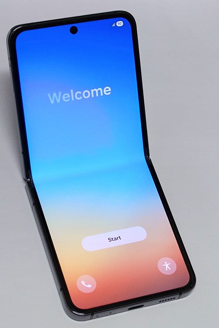 Galaxy Z Flip5 SM-F731B 512GB 8GB グラファイト