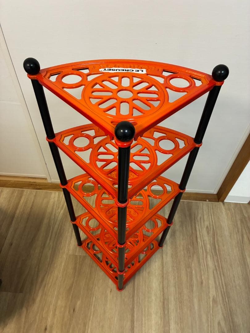 む*ぎ様 ルクルーゼ　ポットスタンド5段　Le Creuset オレンジ 鋳物ホ