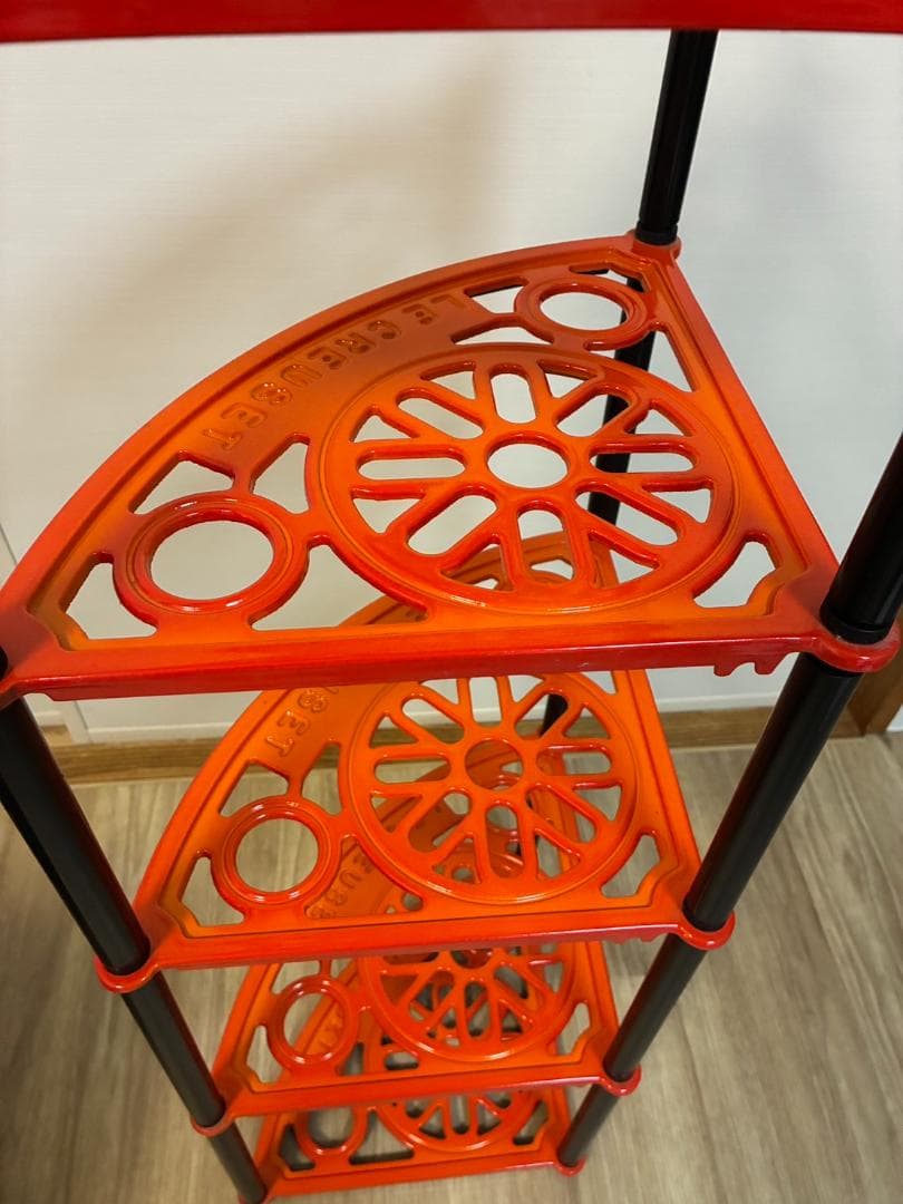 む*ぎ様 ルクルーゼ　ポットスタンド5段　Le Creuset オレンジ 鋳物ホ