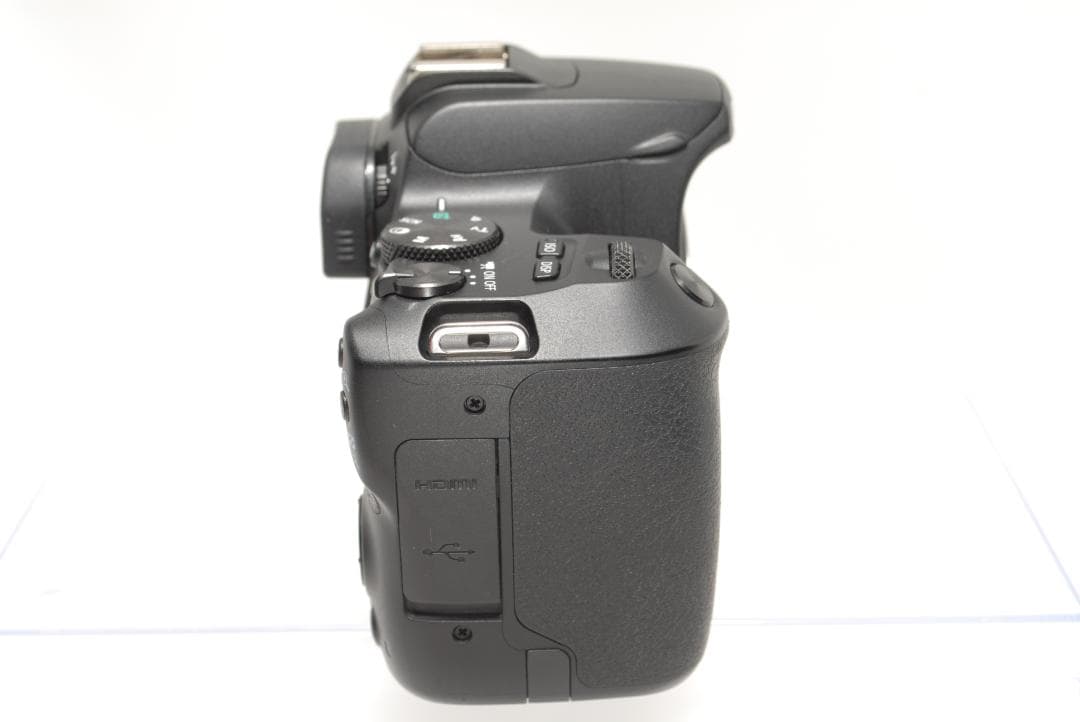 ☘️付属品多数✨Wi-Fi搭載☘️Canon kiss x10 ダブルズーム