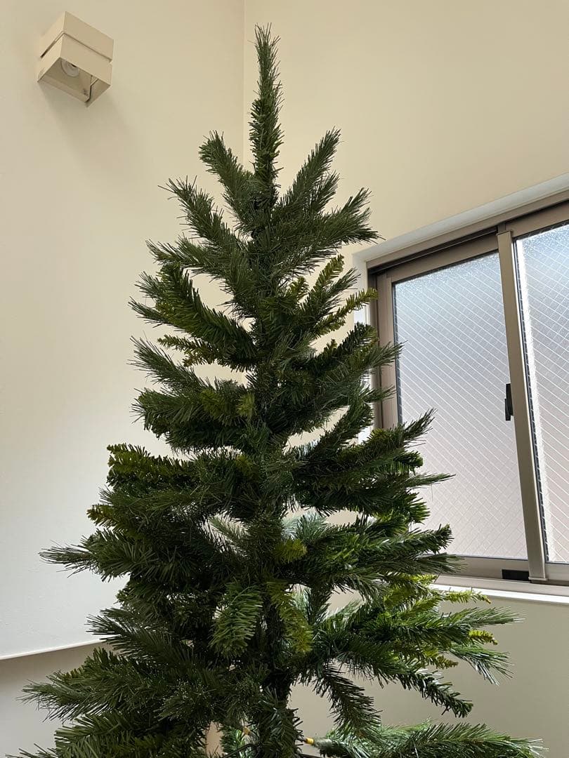 クリスマスツリー　210㎝