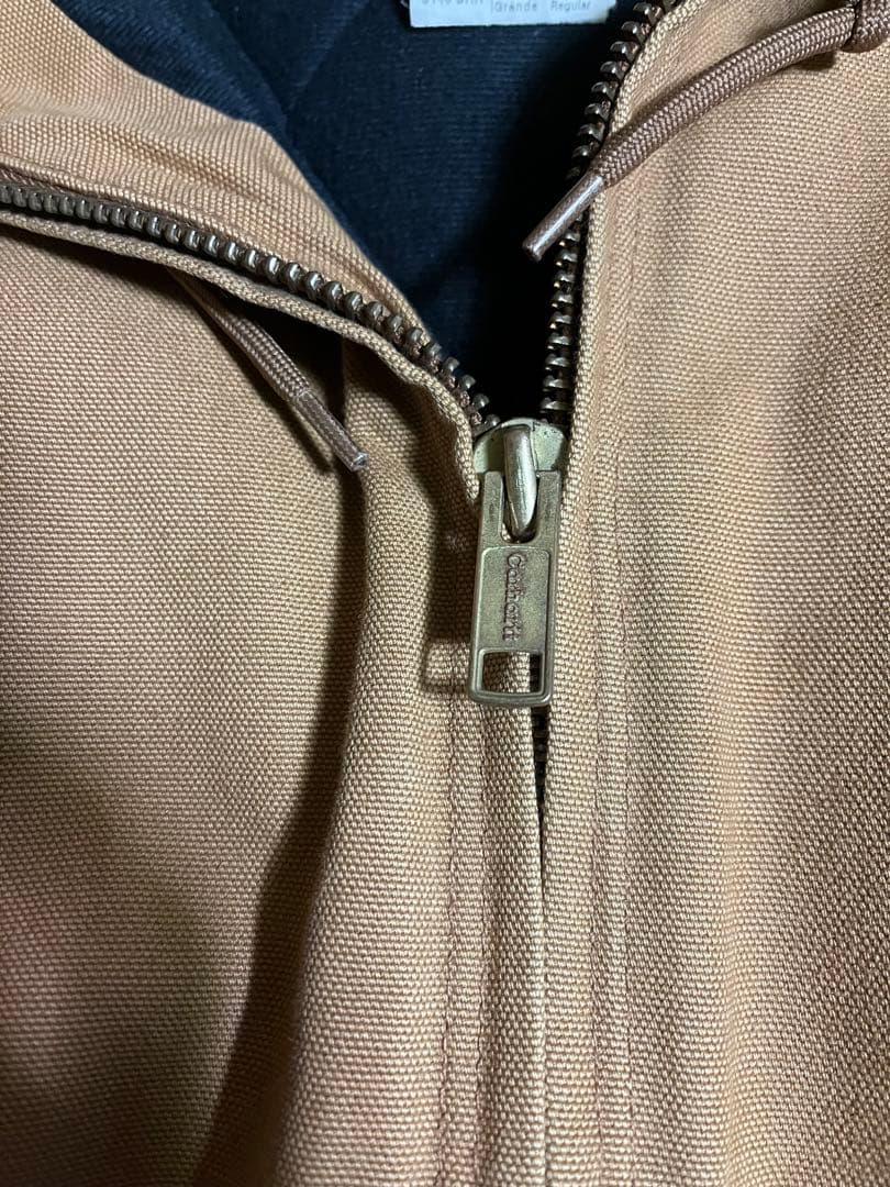 Carhartt アクティブジャケット ダックジャケット J140BRN