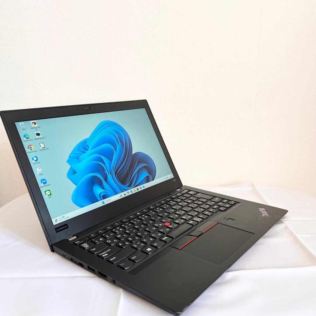 Lenovo ノートパソコン PC SSD256 Corei5 8世代 A48