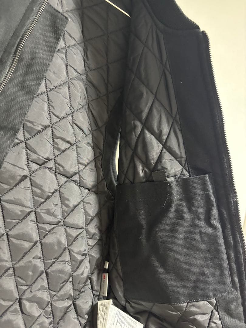 odenboysCarhartt カーハート ブラック ジップアップベスト