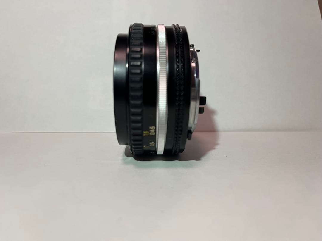 NIKKOR 50mm f/1.8 レンズ