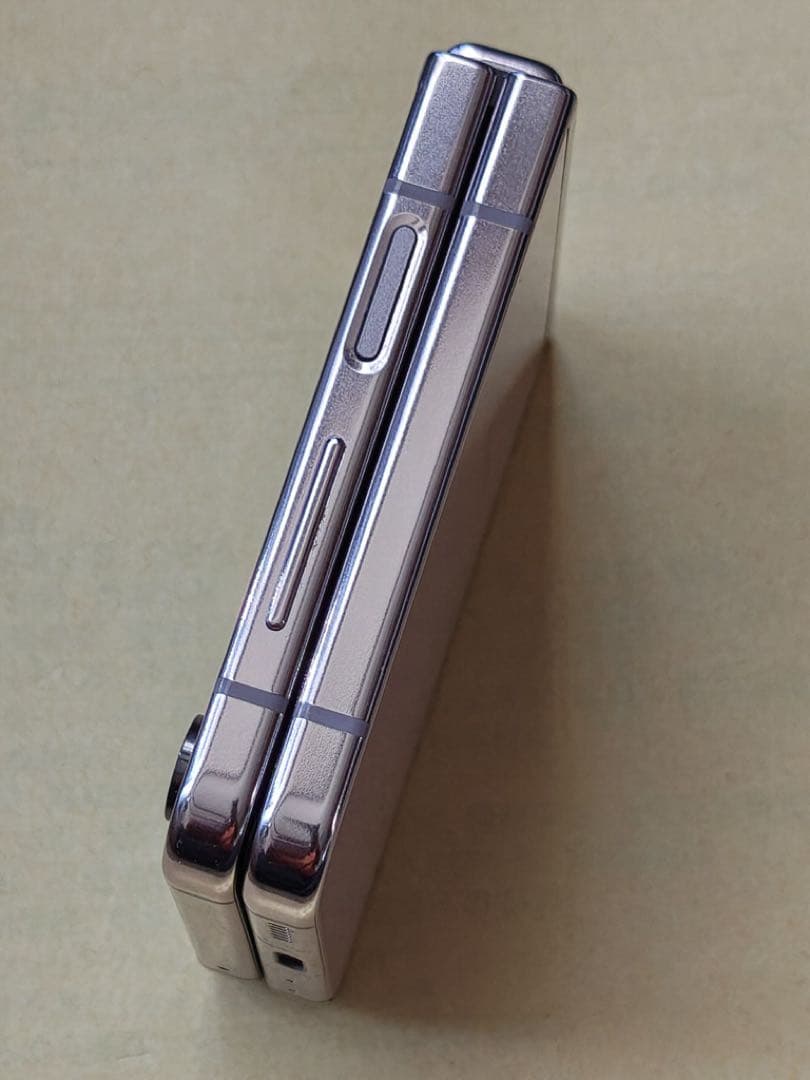 Galaxy z flip 5 SC-54D 256GB ラベンダー+純正ケース