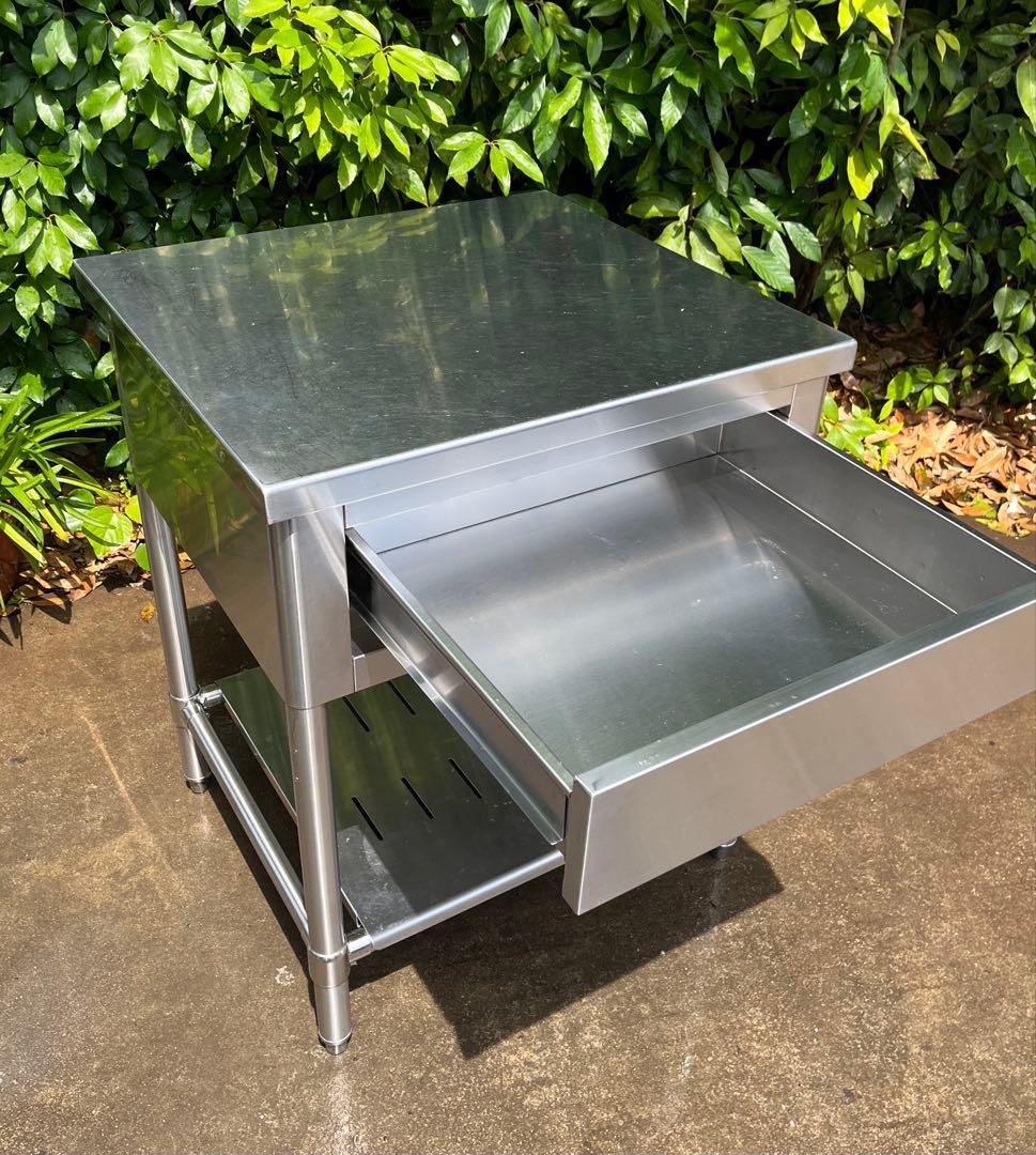 ステンレス作業台　引き出し付き　650×600×780