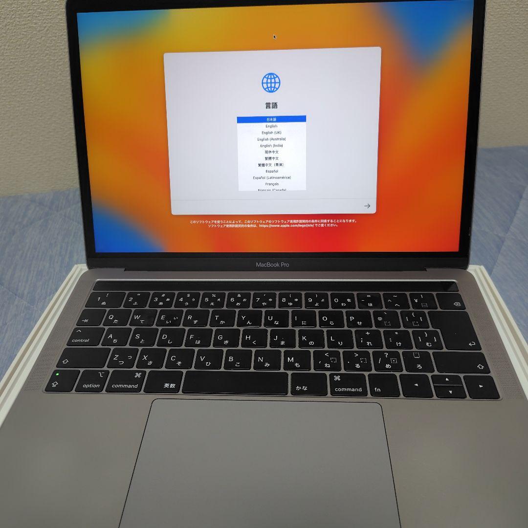 MacBookPro　13-inch　A1989