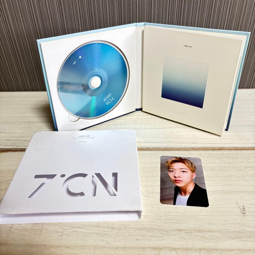 【希少・未開封あり】CNBLUE 豪華12点まとめ売り（ヨンファ等トレカ3枚付）
