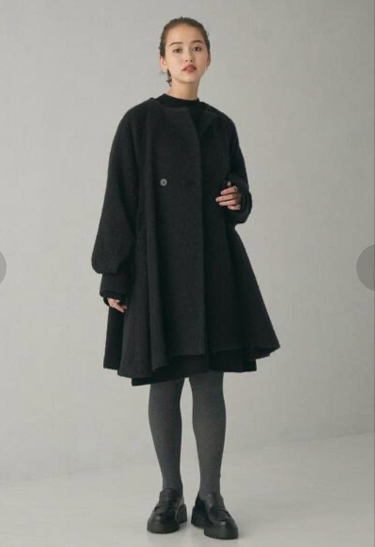 新品　＜EMMEL REFINES＞EM ノーカラーAラインシャギーコート